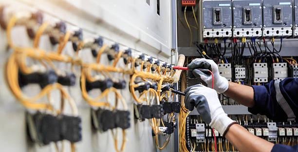 Professional Lighting Installation technician working in Calcasieu Parish County, LA